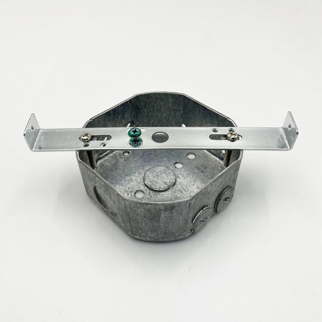 155mm (6.1in) Crossbar Bracket Kit For Lamp Canopies