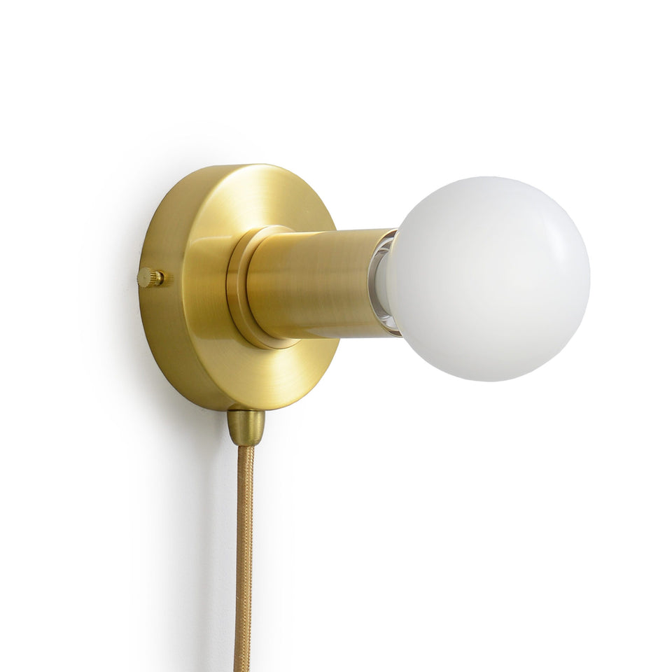 BW0005-1GP - Brushed Gold Plug-In Wall Sconce Light