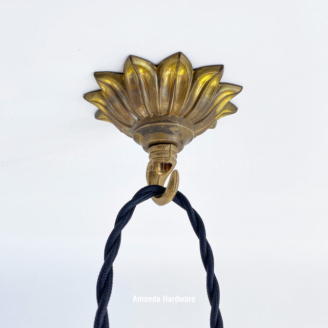 Floral Petal Hook - Brass