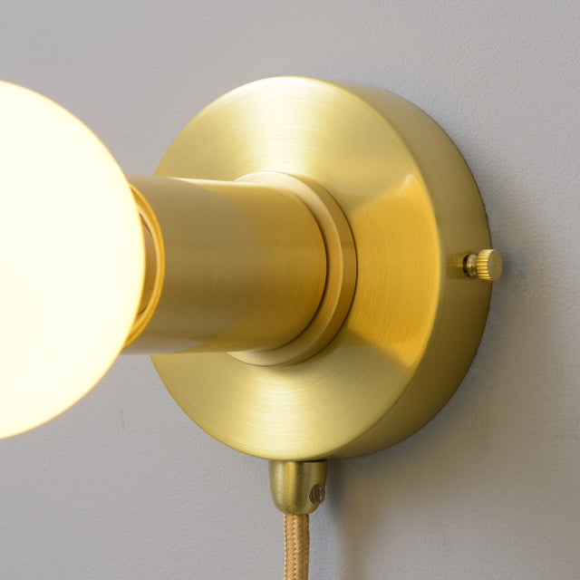 Simple Ring Plug In Wall Sconce - Brushed Gold