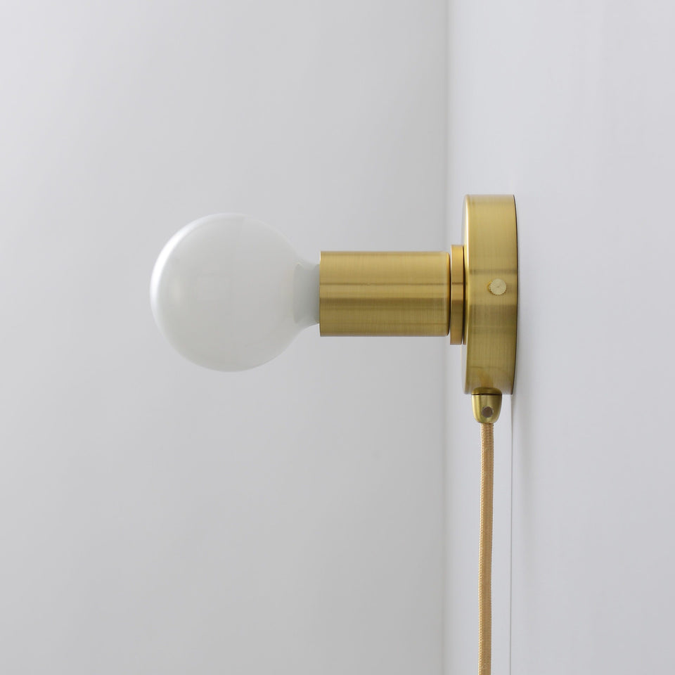 Simple Ring Plug In Wall Sconce - Brushed Gold