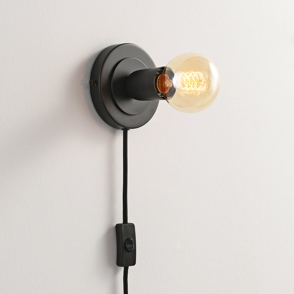 Luna Plug In Wall Sconce - Black